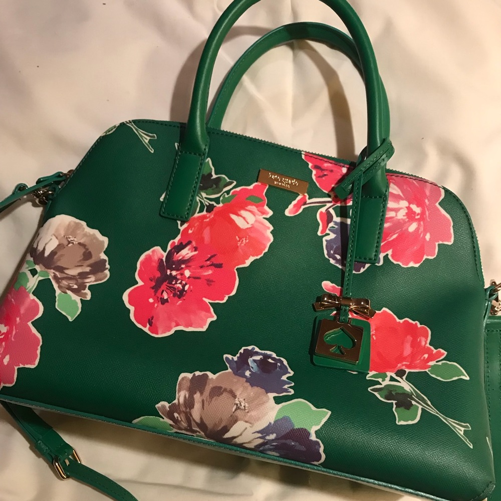 🌸Kate Spade🌸 Purse. $120